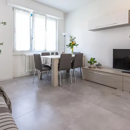 Milano Business Balcony Flat Apartment Exterior photo